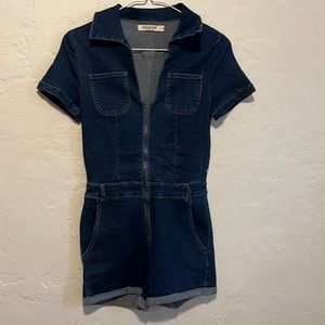 Denim Stretch Jumpsuit. Size small. 70’s style!